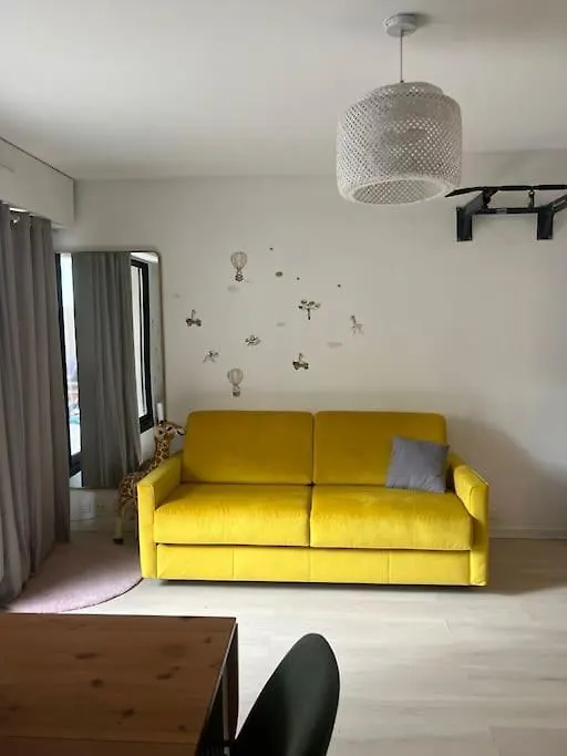 Cosy Studio With Terrace Paris Apartment